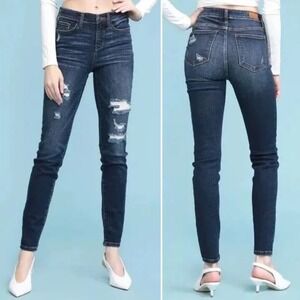 Judy‎ Blue Skinny Fit Distressed Jeans 14W dark wash high rise ripped holes